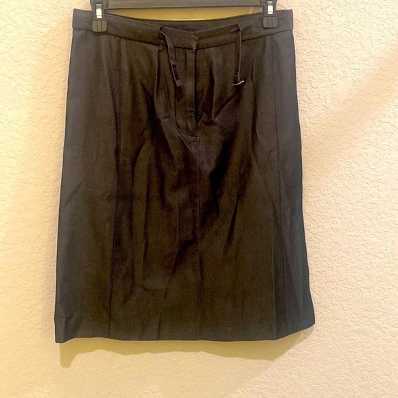 Ann Taylor Dresses & Skirts - 🌹Host Pick🌹▶️Ann Taylor◀️ Mini Skirt - Size 4p